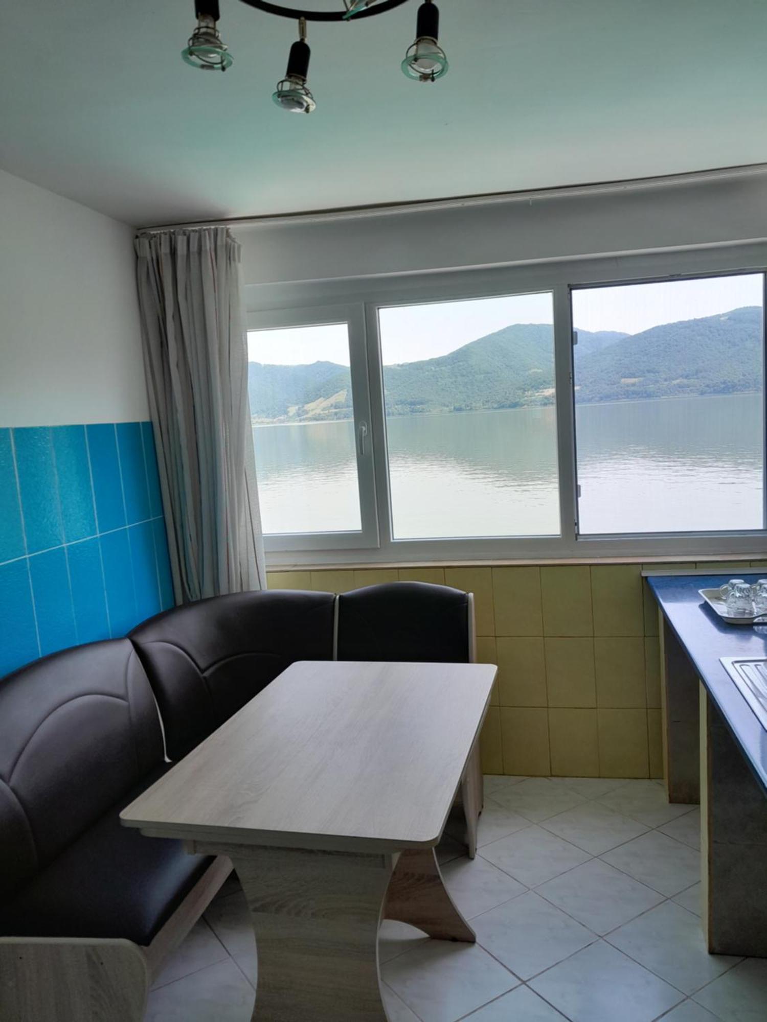 Casa Yuppy Du Apartment Eselnita Room photo